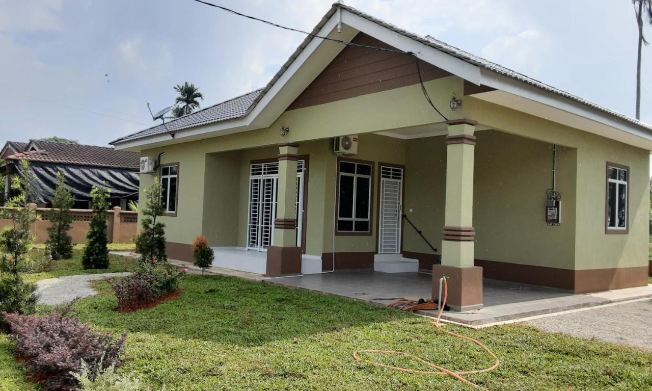Villa Hijau Guest House Kampong Sura Tengah Εξωτερικό φωτογραφία
