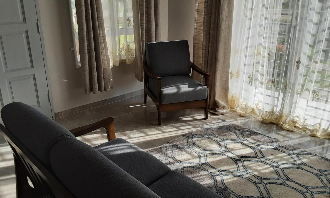 Villa Hijau Guest House Kampong Sura Tengah Εξωτερικό φωτογραφία